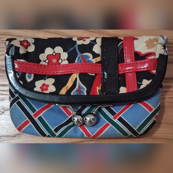 Vera Bradley Handbags - NWOT Vera Bradley Sun Valley Boho Geometic Flap Over Kiss Lock Clutch Purse Bag